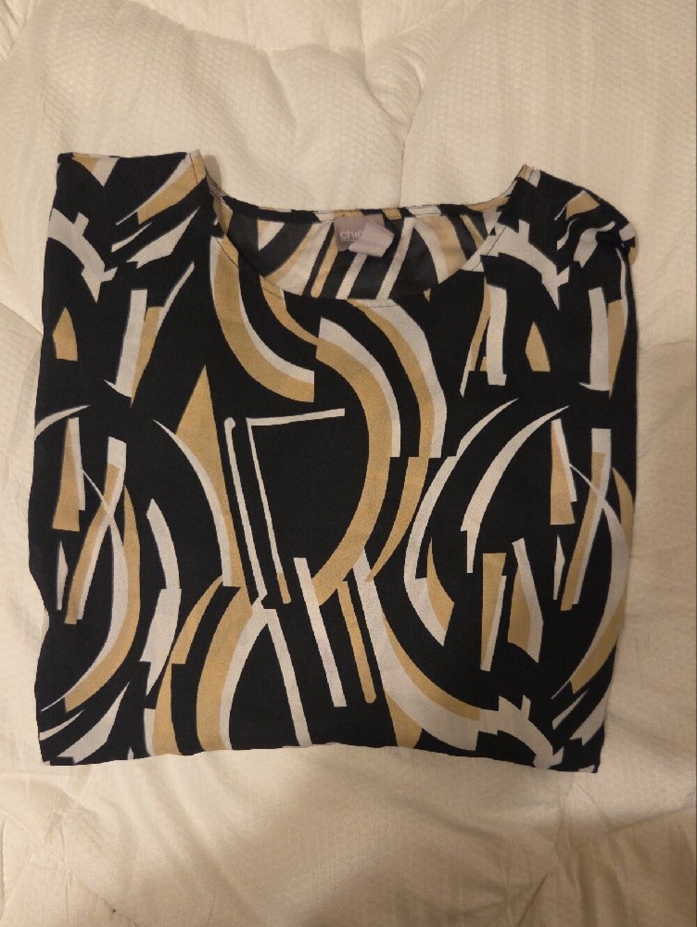 Chico's Black and Tan Geometric Short Sleeve - Picture 7 of 8